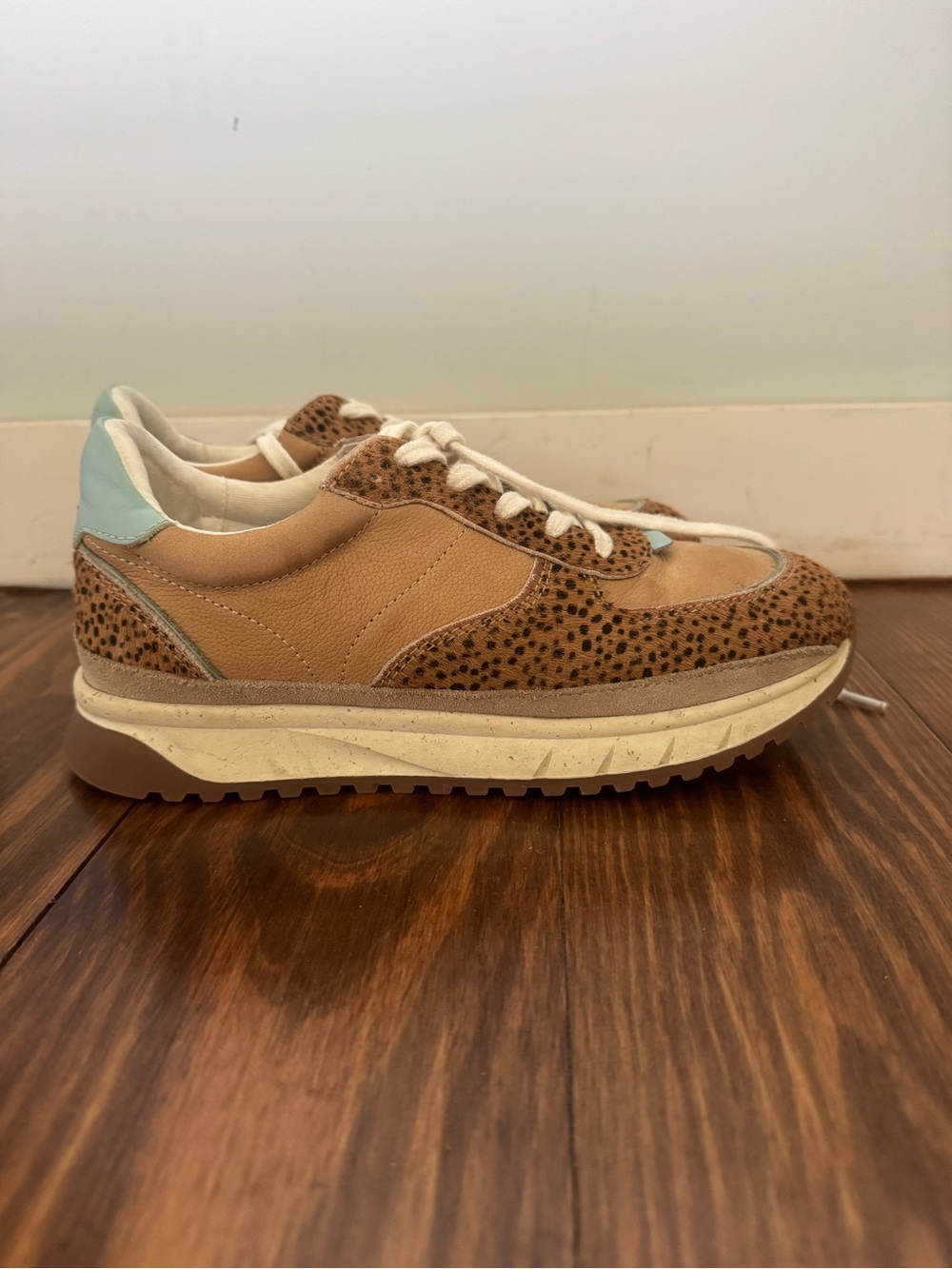 Madewell Tan & Light Blue Cheetah-Print Sneakers